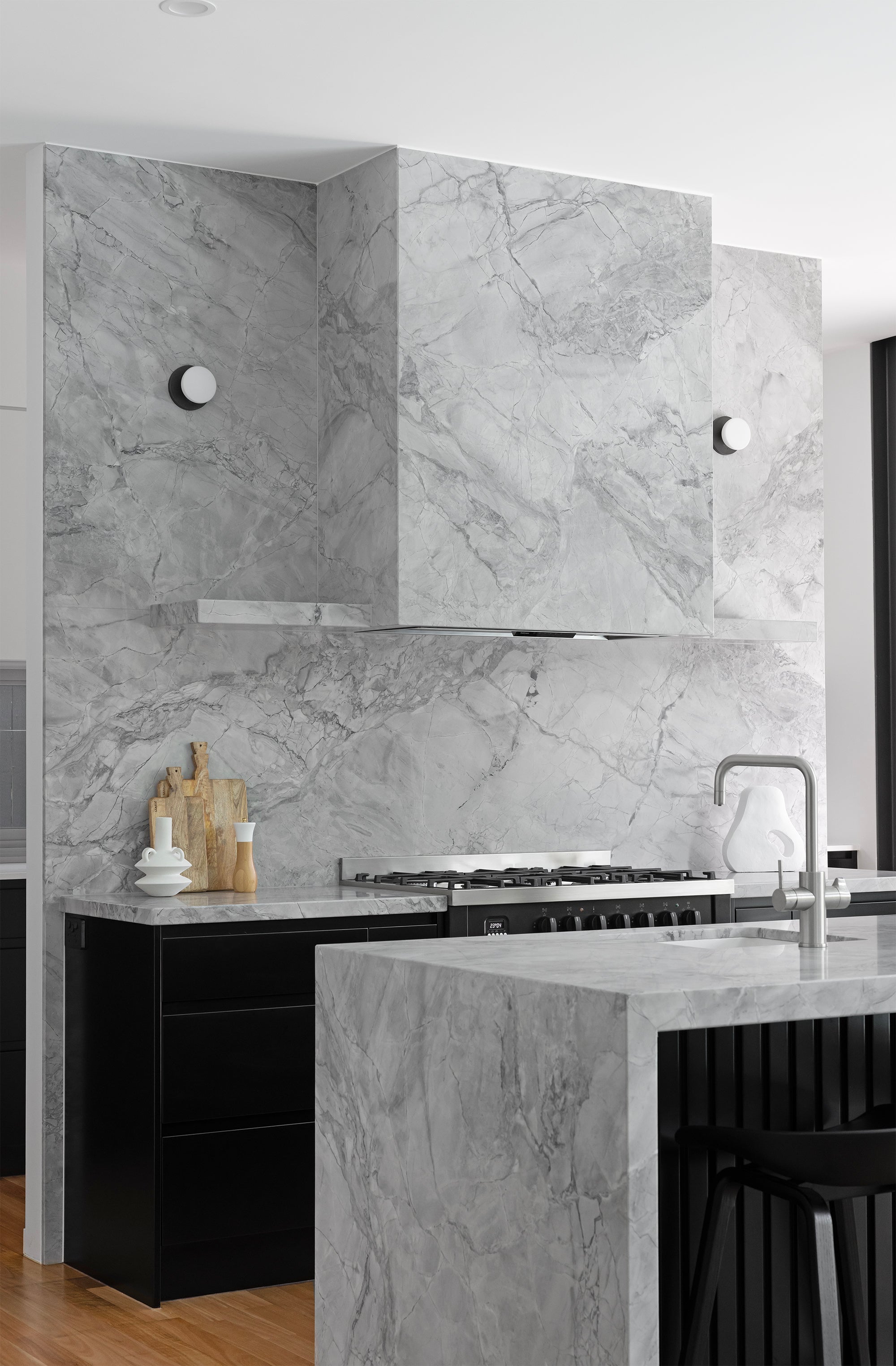 A Brisbane Kitchen Reimagined – Nightworks Studio