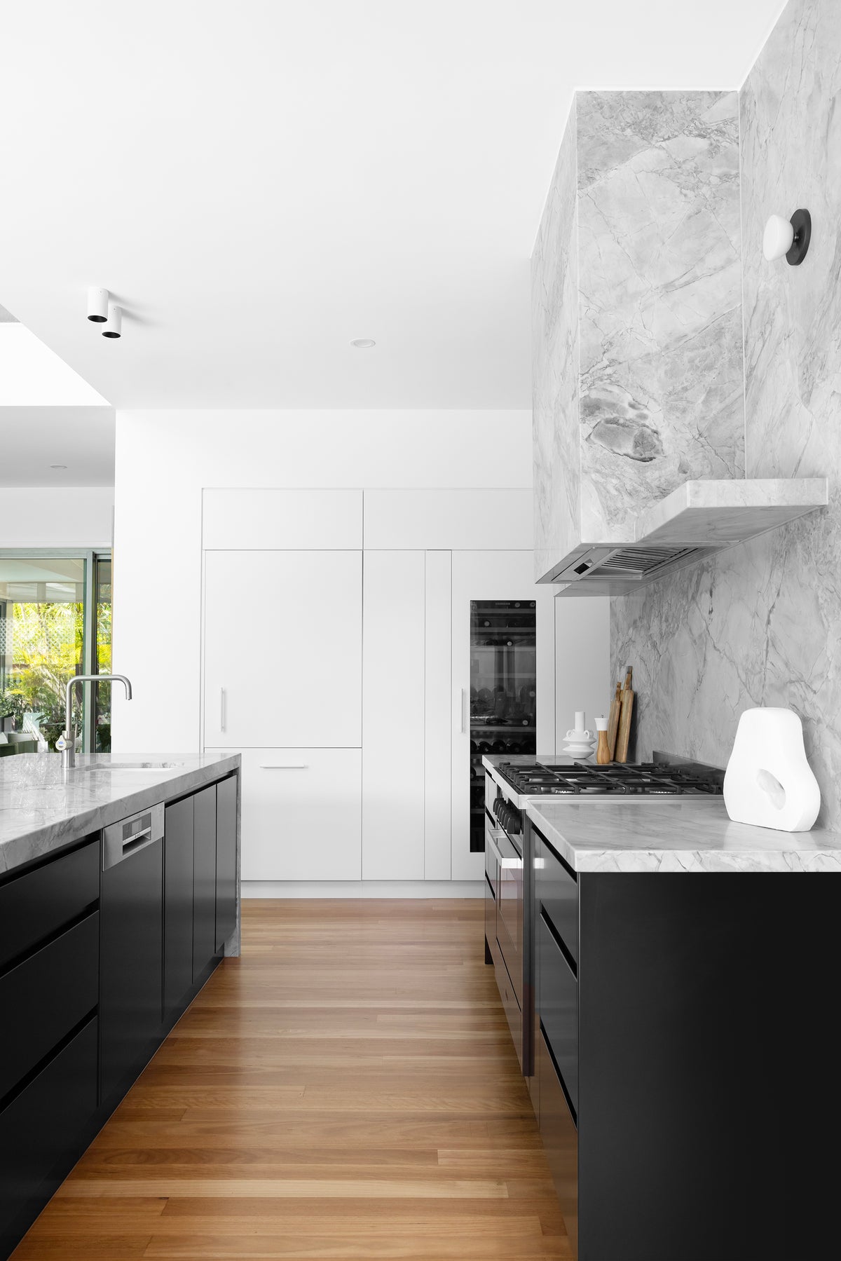 A Brisbane Kitchen Reimagined – Nightworks Studio